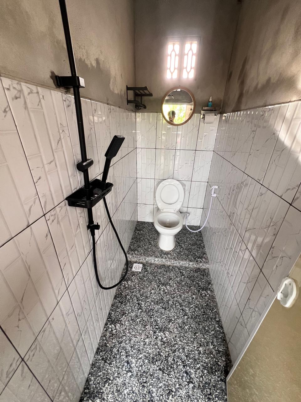 kamar mandi
